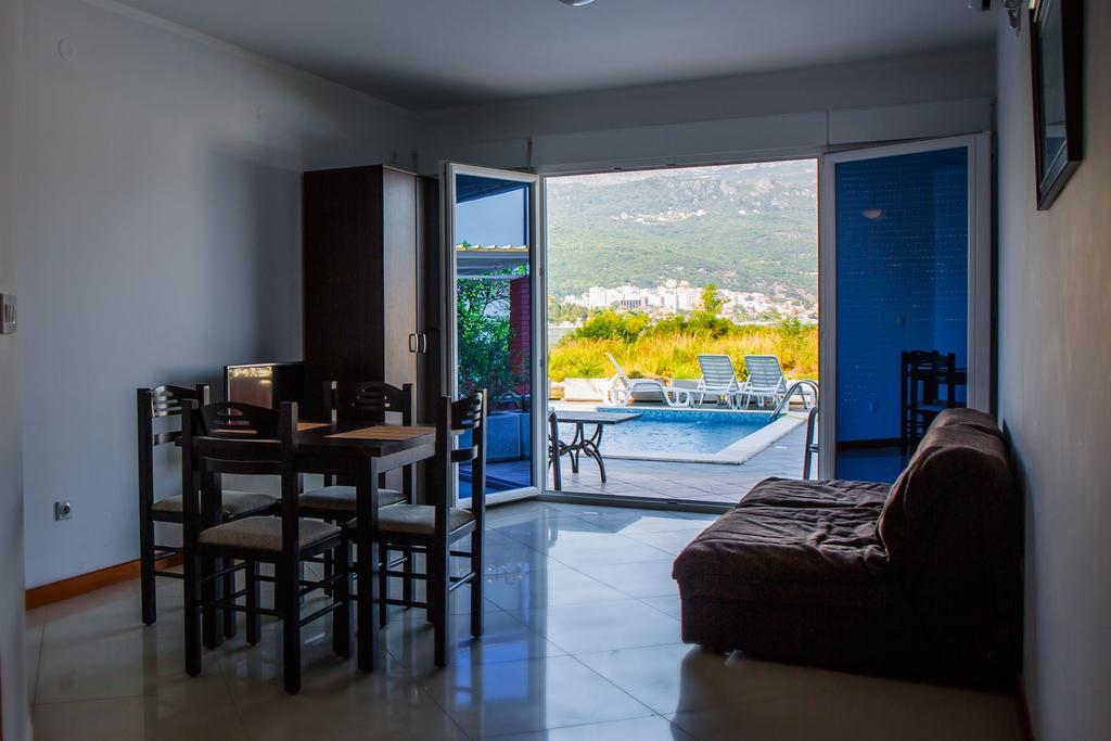 Apartments Riverside Herceg Novi Exterior photo